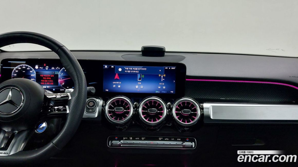 Mercedes-Benz GLB-Class AMG GLB35 4MATIC, 2025