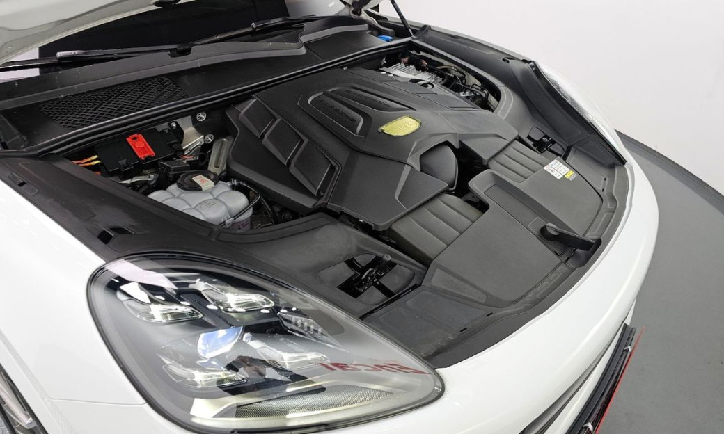 Porsche Cayenne 3.0 COUPE PLATINUM EDITION, 2023