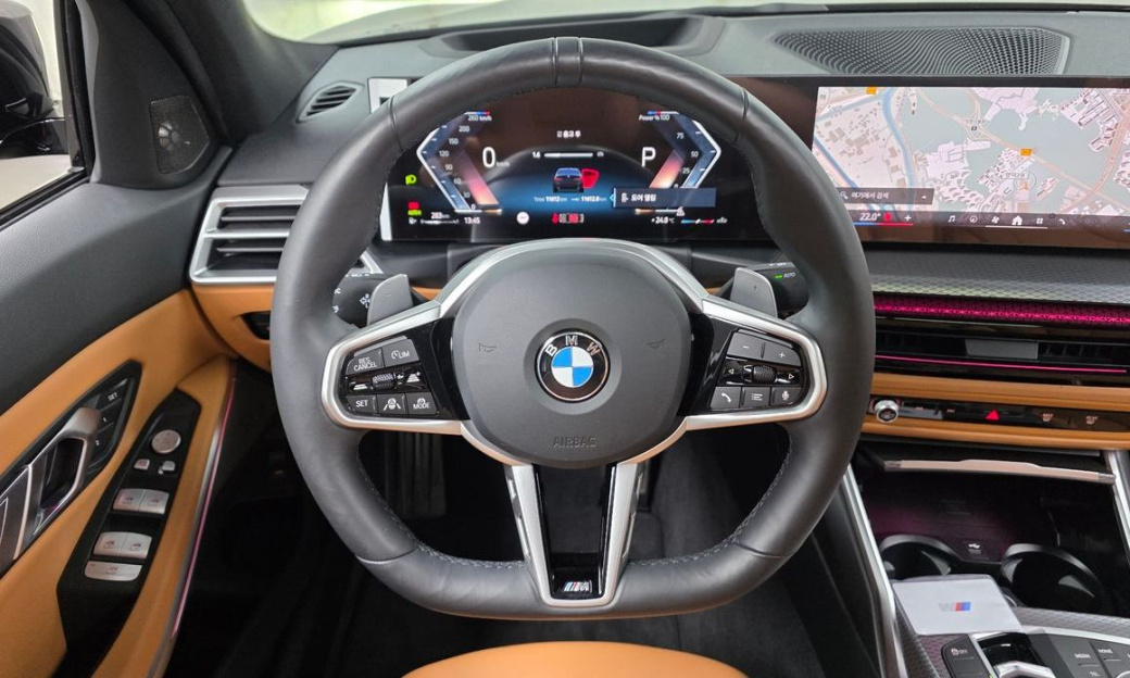BMW 3-Series 320i M Sport, 2025