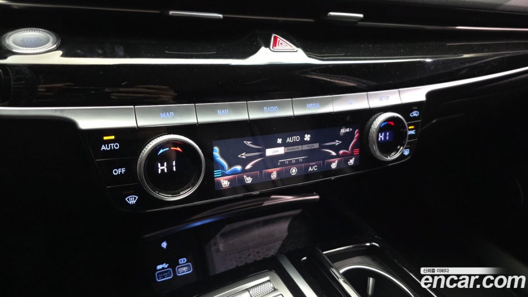 Genesis G80 Gasoline 2.5 Turbo AWD, 2022