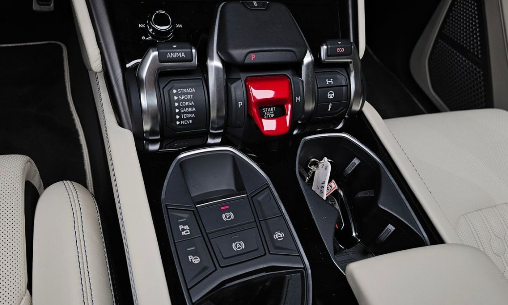 Lamborghini Urus 4.0 V8 S, 2024