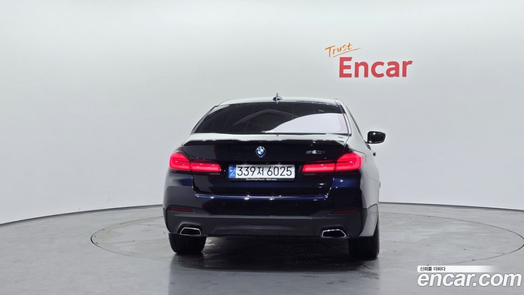 BMW 5-Series 520i M Sport, 2023