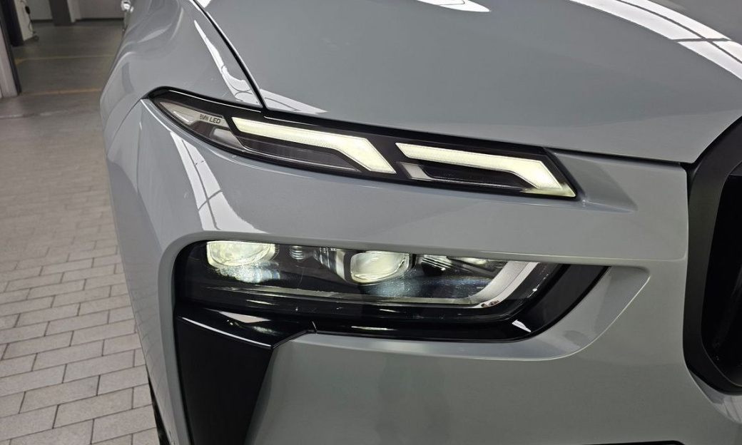 BMW X7 xDrive 40i M Sport 6STR, 2025
