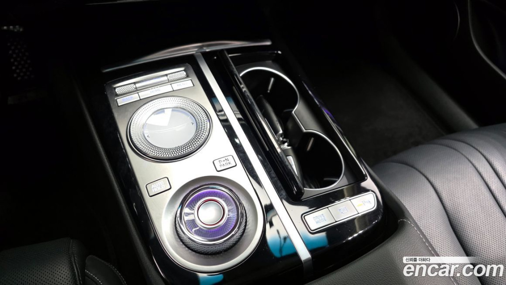 Genesis G80 Gasoline 2.5 Turbo AWD, 2022