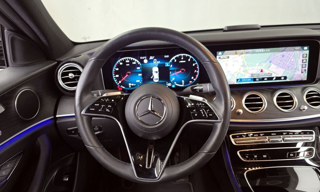 Mercedes-Benz E-Class E250 Avantgarde, 2023