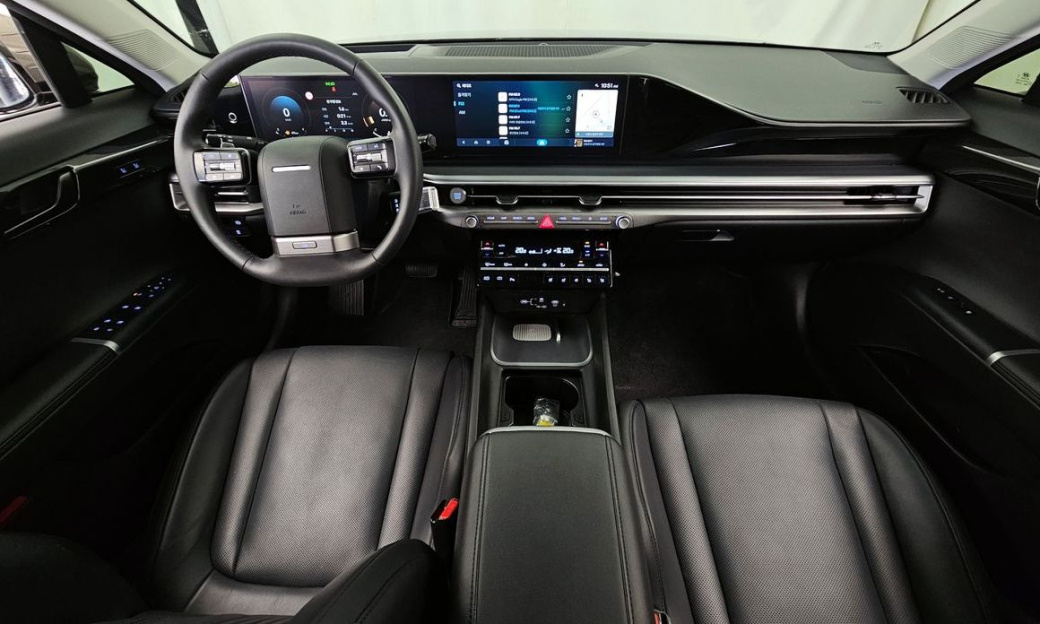 Hyundai Grandeur 2,5 Gasoline 2WD, 2023