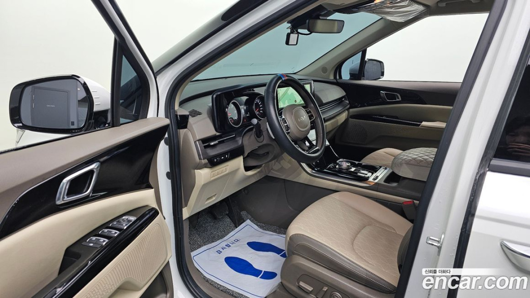 Kia Carnival 9-Seater Noblesse, 2023