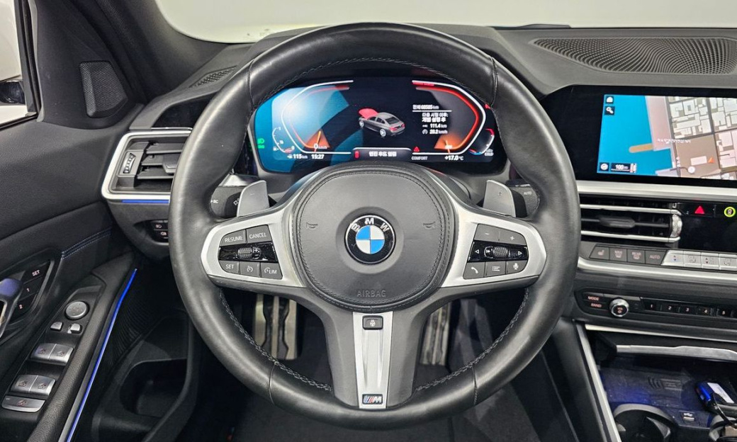 BMW 3-Series 320i M Sport, 2022