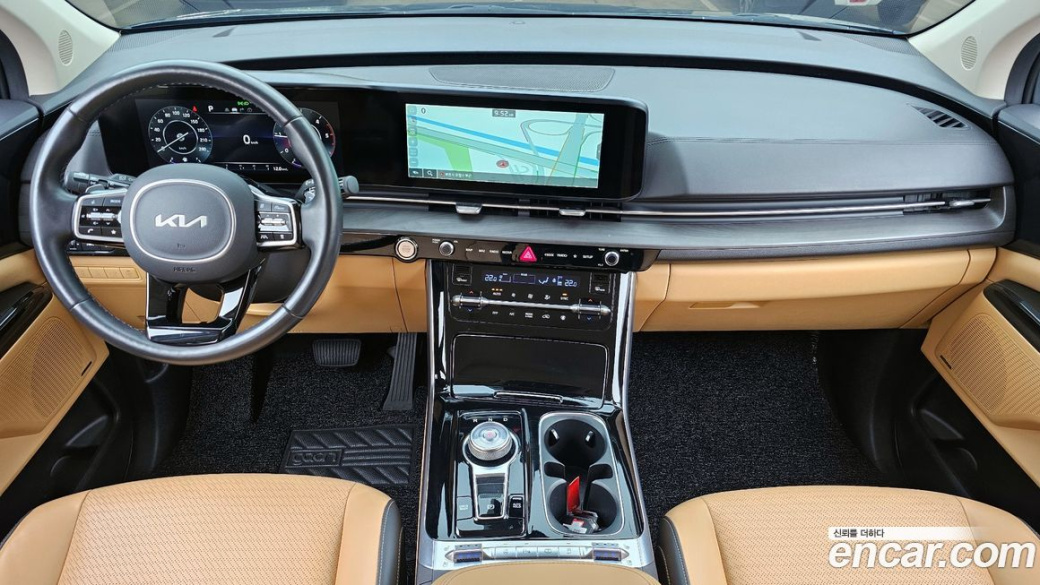 Kia Carnival 9-Seater Signature, 2022