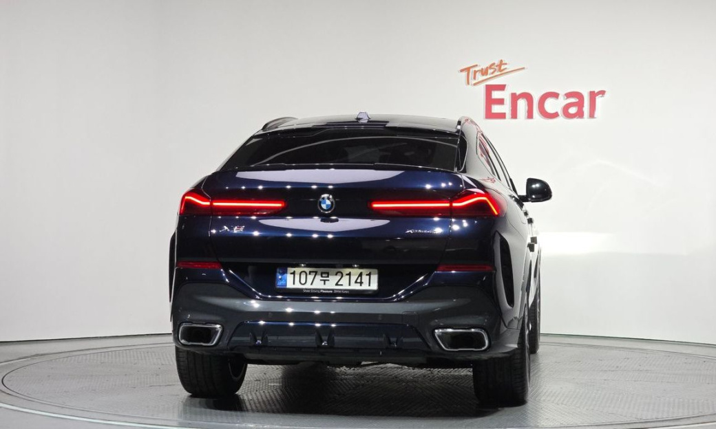BMW X6 xDrive40i M Sport, 2024