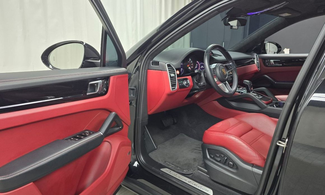 Porsche Cayenne 3.0 COUPE PLATINUM EDITION, 2023