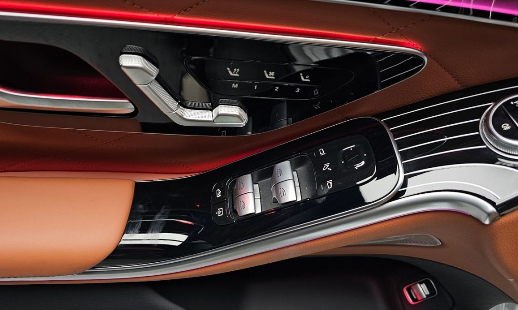Mercedes-Benz S-Class S500L 4MATIC, 2025
