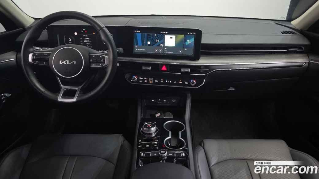 Kia K5 2.0, 2024