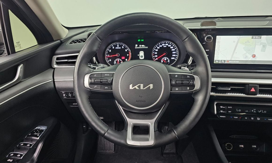Kia K5 2.0, 2023