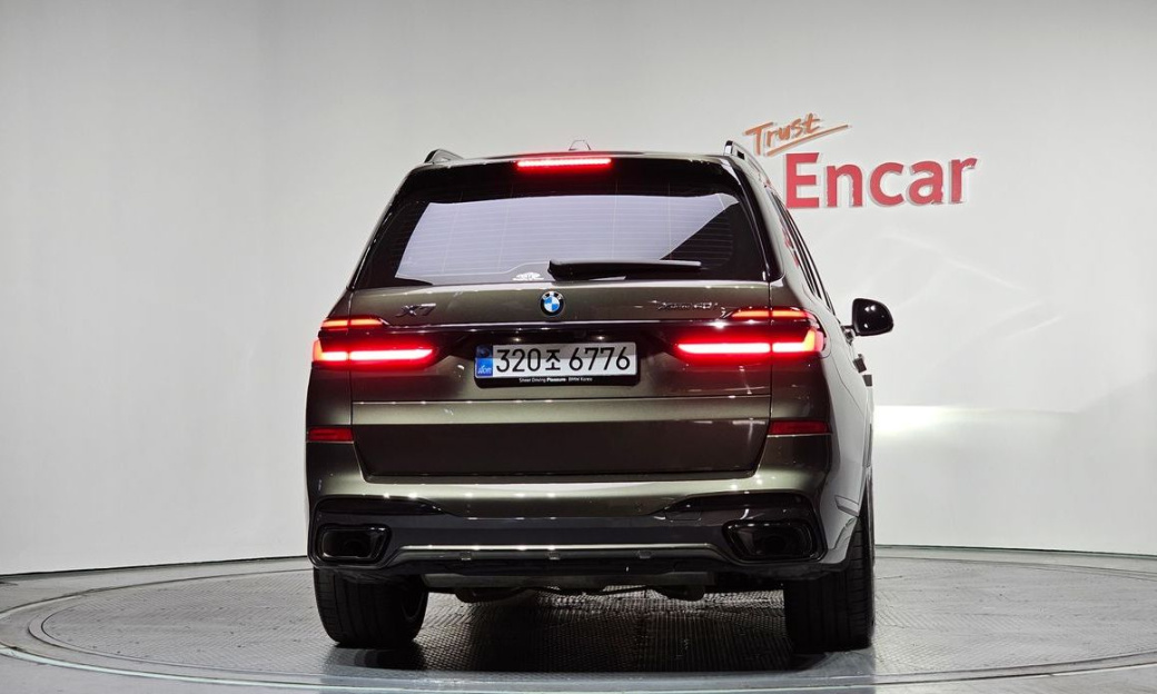BMW X7 xDrive 40i M Sport 7STR, 2025