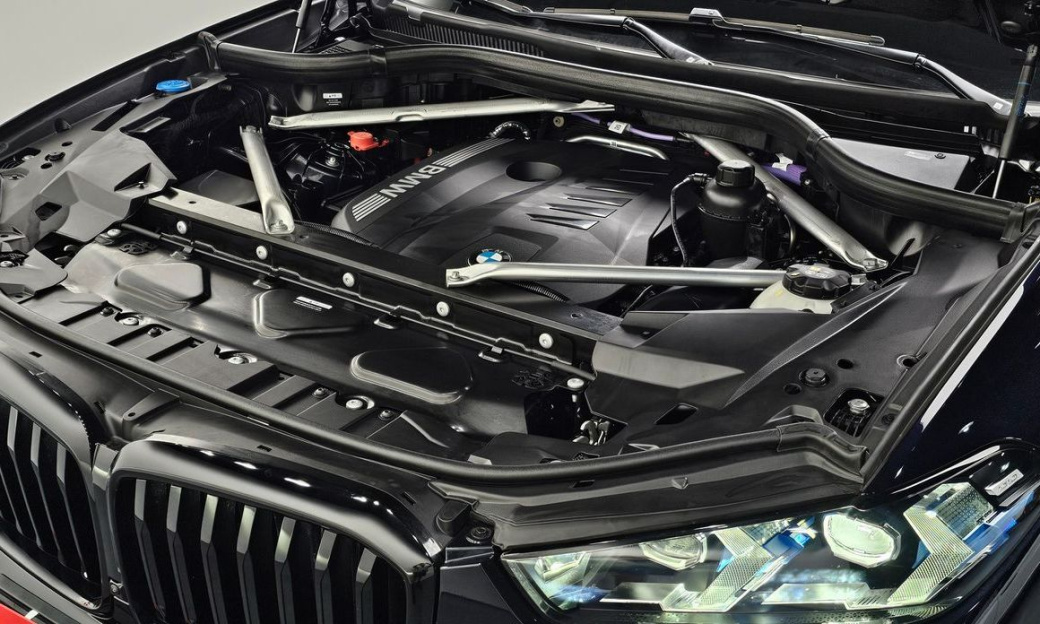 BMW X5 xDrive 40i M Sport, 2025