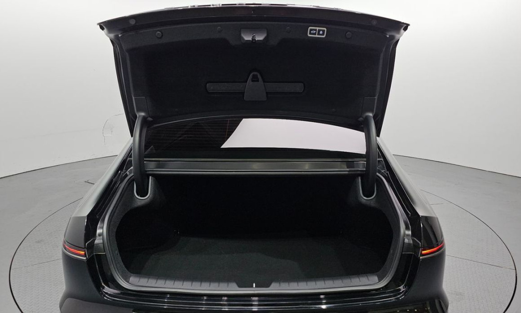 Hyundai Grandeur 2,5 Gasoline 2WD, 2023