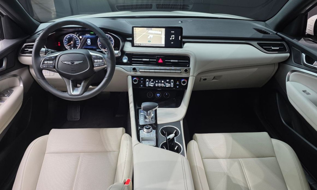 Genesis G70 Gasoline 2.5T 2WD, 2024