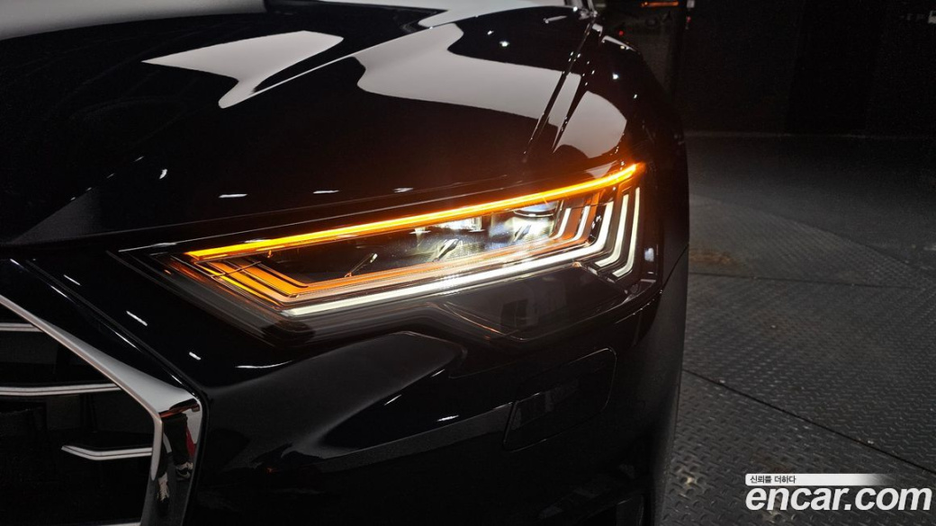 Audi A6 45 TFSI Premium, 2023