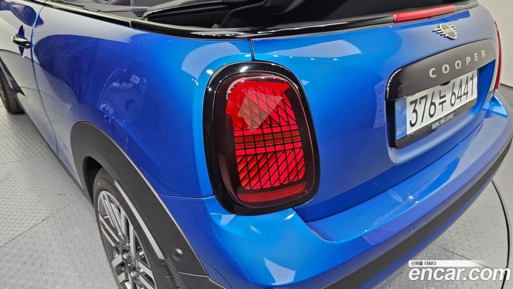 Mini Cooper Convertible Classic, 2025