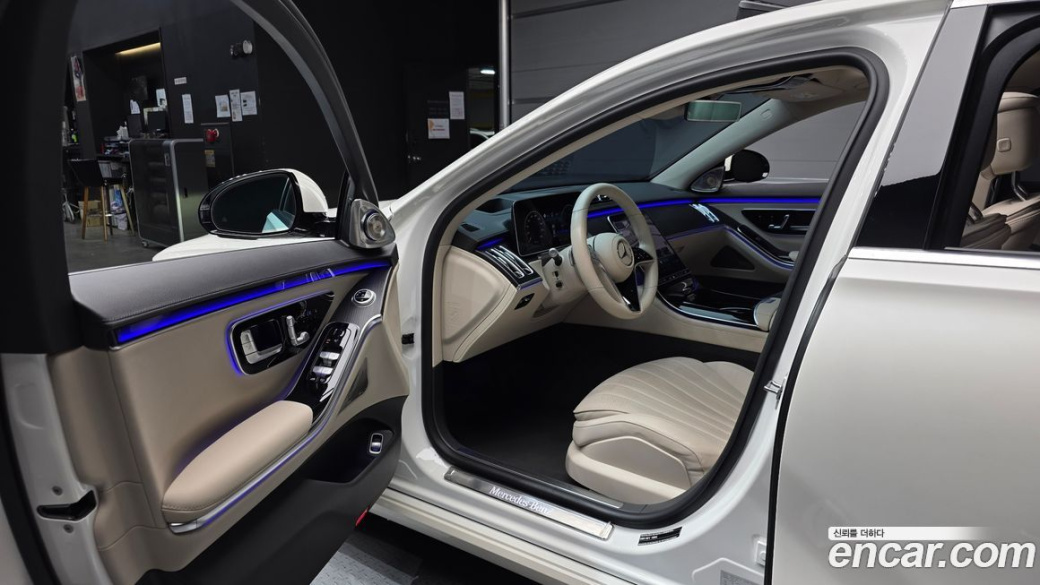 Mercedes-Benz S-Class S350 d, 2022
