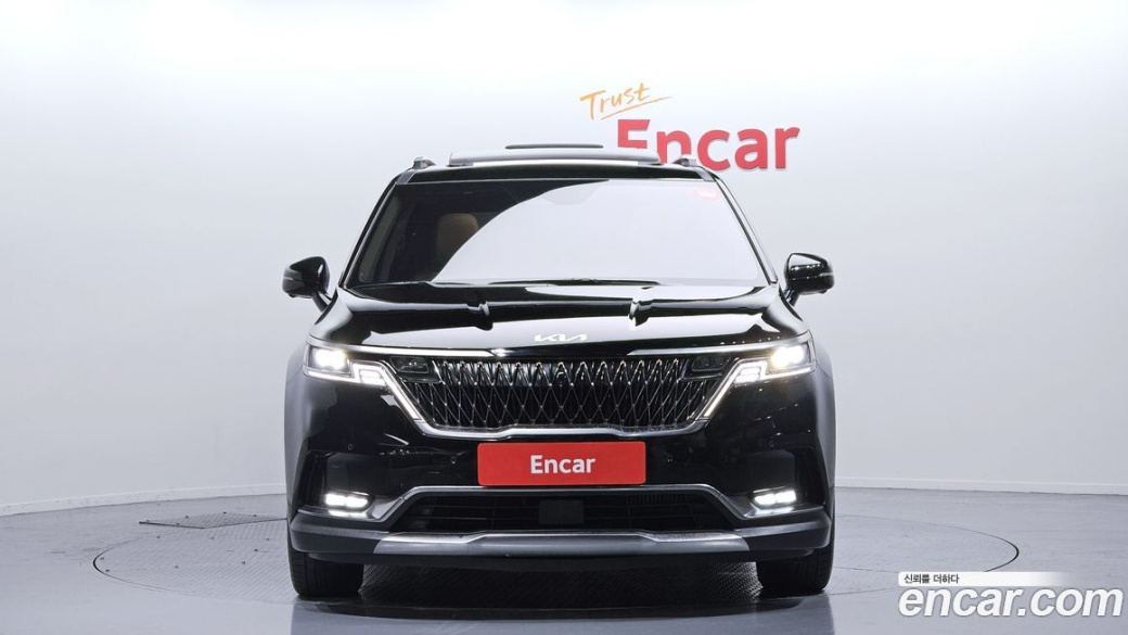 Kia Carnival 9-Seater Signature, 2022