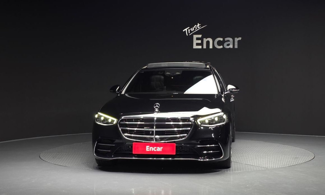 Mercedes-Benz S-Class S500L 4MATIC, 2022