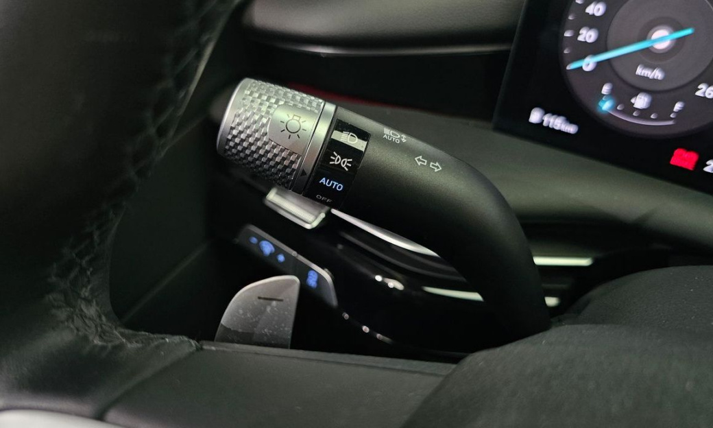 Genesis G80 Gasoline 2.5 Turbo 2WD, 2025