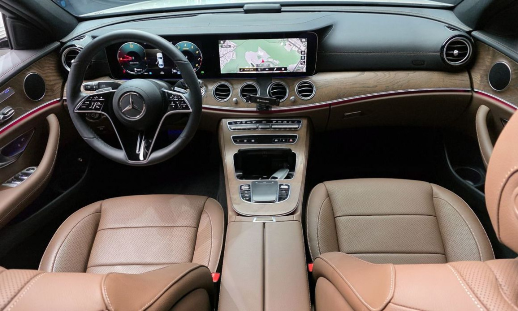 Mercedes-Benz E-Class E250 Exclusive, 2022