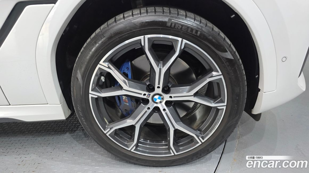 BMW X6 xDrive30d M Sport, 2022