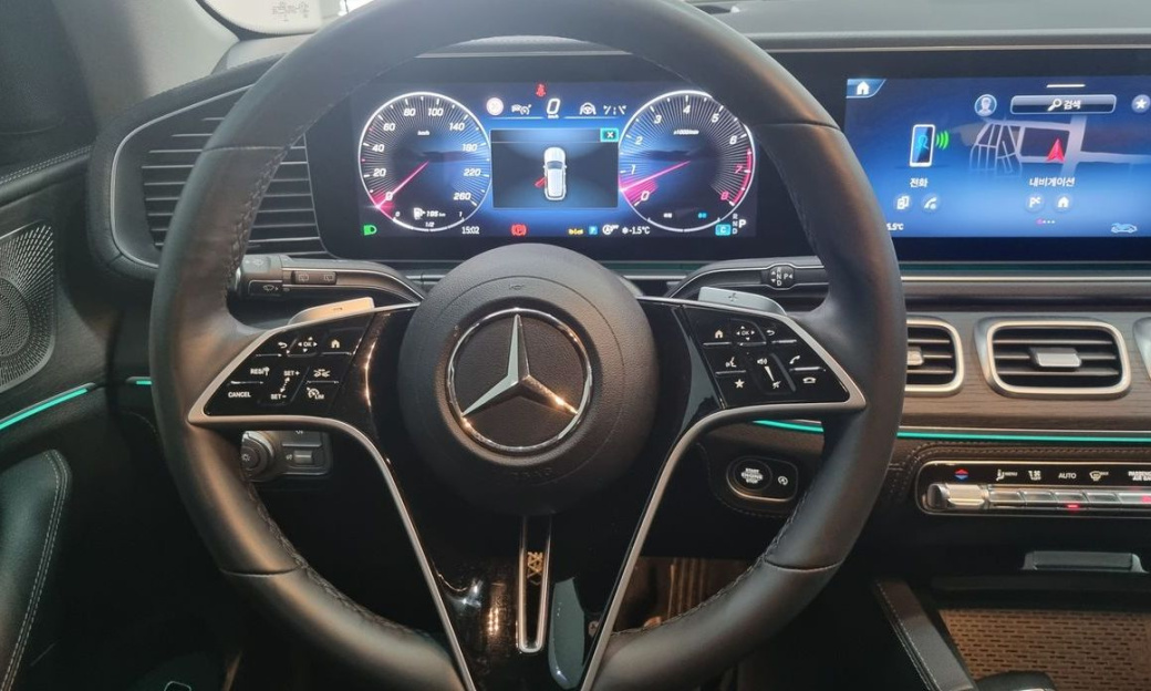 Mercedes-Benz GLE-Class GLE450 4MATIC, 2025