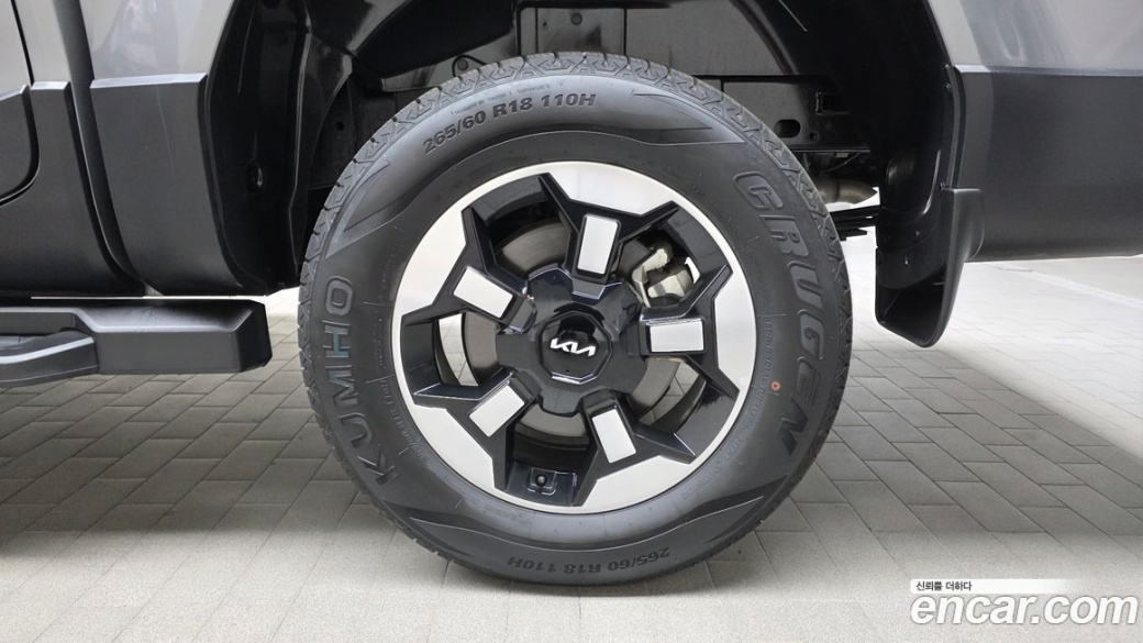 Kia Tasman 2.5T Gasoline 4WD, 2026