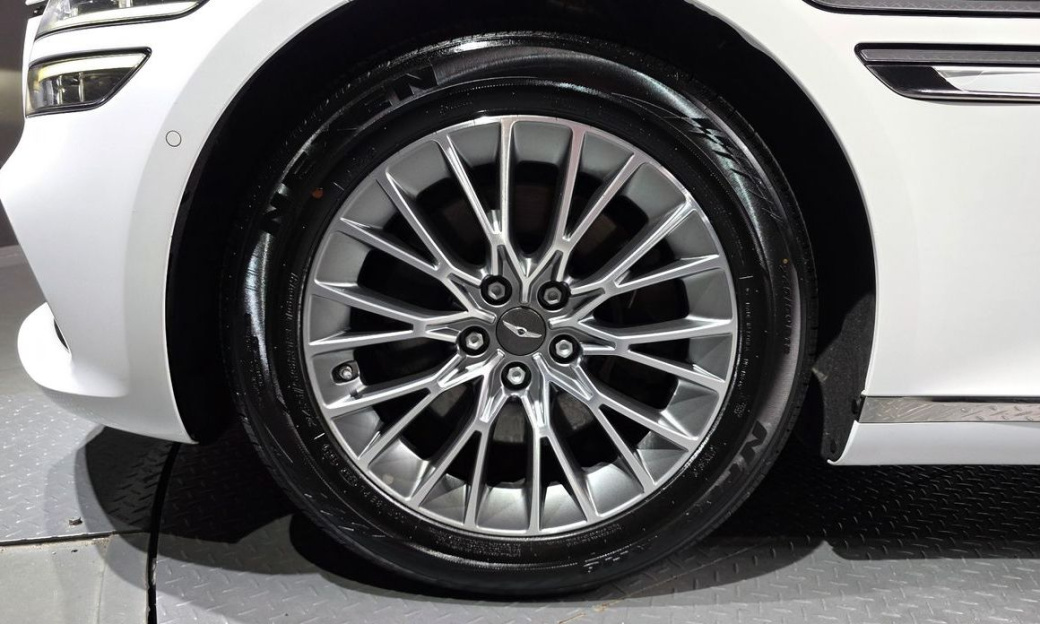 Genesis G80 Gasoline 2.5 Turbo AWD, 2024