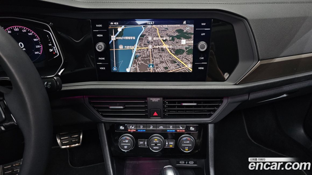 Volkswagen Jetta 1.4 TSI Prestige, 2021