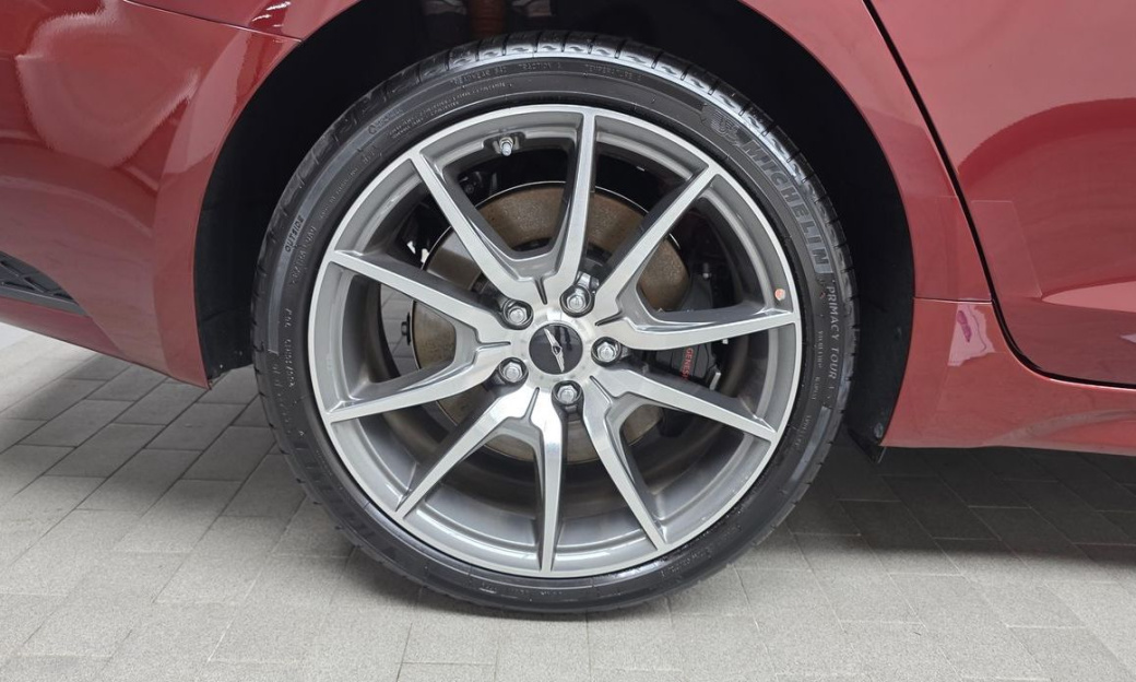 Genesis G70 Gasoline 2.5T 4WD, 2025