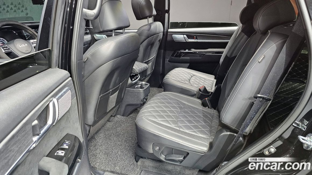 Kia Mohave Diesel 3.0 4WD 6-Seater, 2022