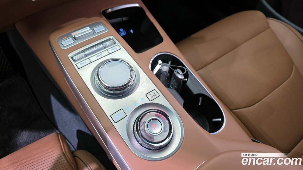 Genesis GV70 2.5T Gasoline AWD, 2024