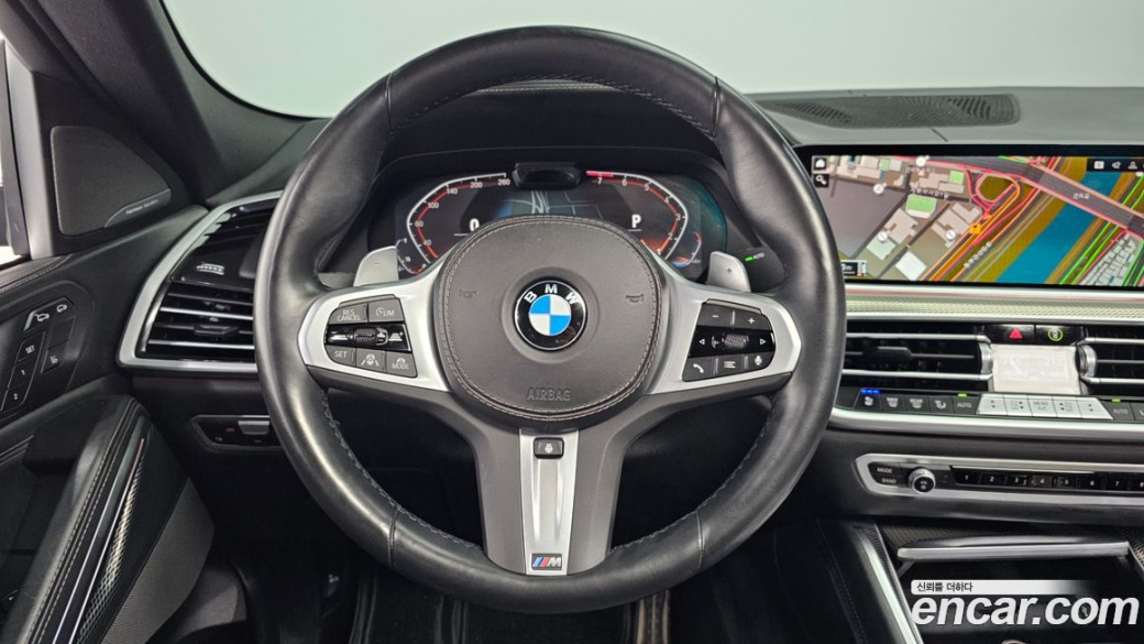 BMW X6 xDrive40i M Sport, 2023
