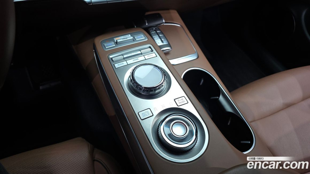 Genesis GV70 2.5T Gasoline AWD, 2021