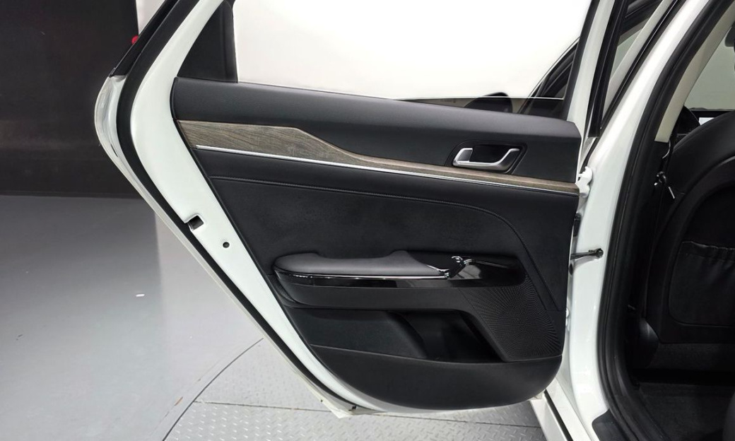 Kia K5 2.0, 2022