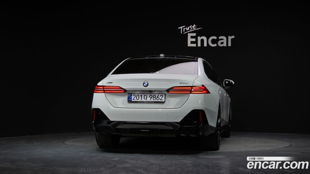 BMW 5-Series 530i xDrive M Sport, 2025