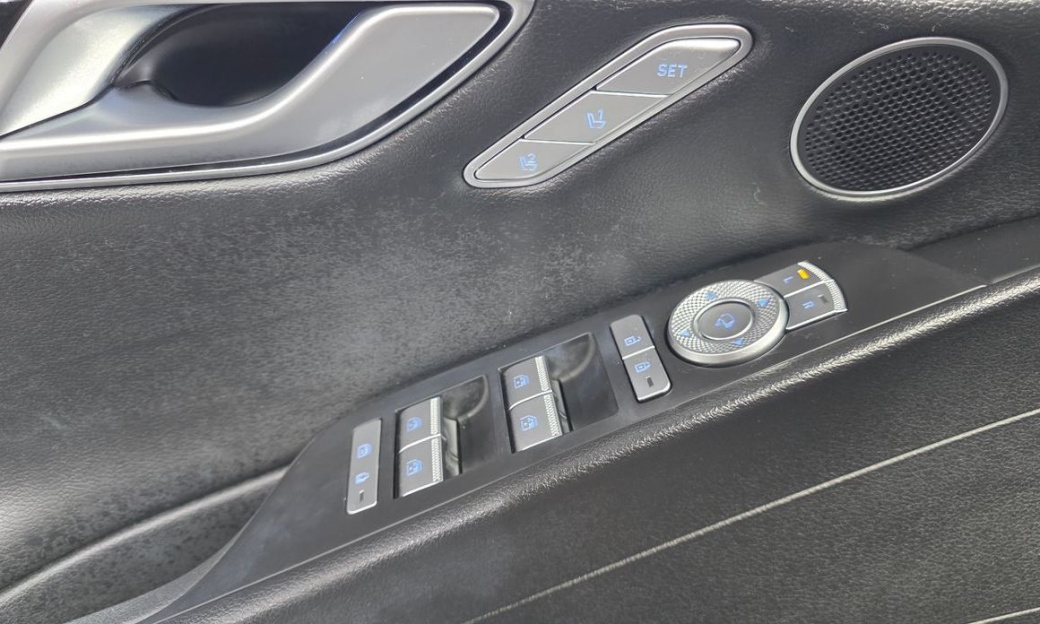 Genesis G80 Gasoline 2.5 Turbo AWD, 2022
