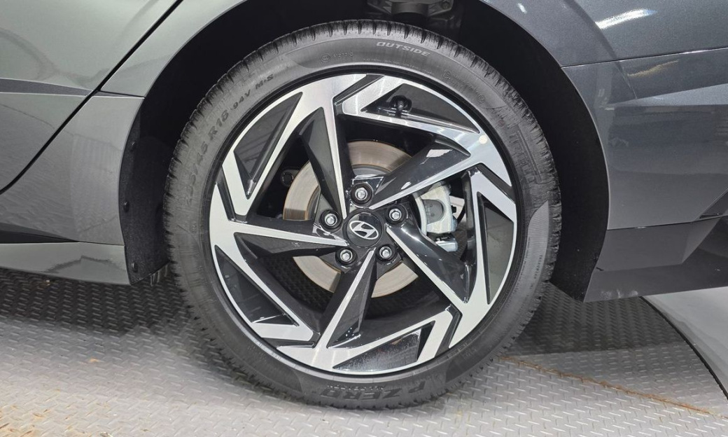 Hyundai Sonata 2.0, 2025