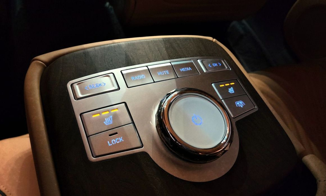 Genesis G80 Gasoline 2.5 Turbo 2WD, 2023