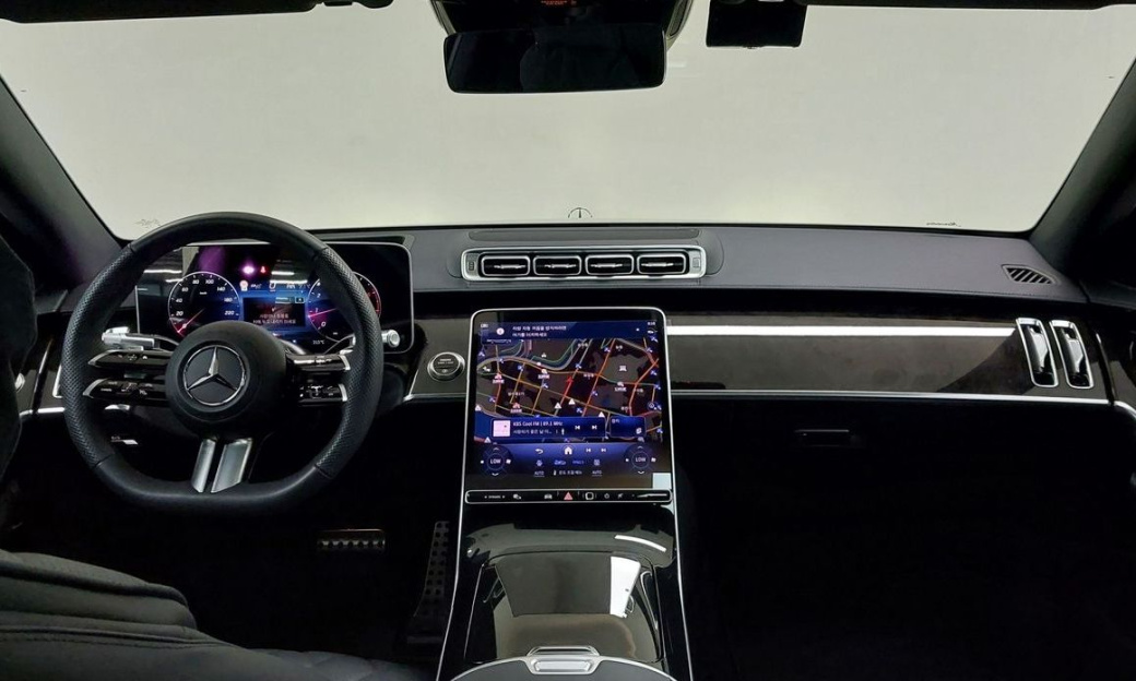 Mercedes-Benz S-Class S500 4MATIC, 2026