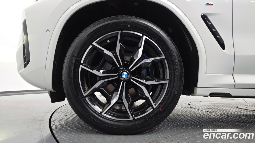 BMW X4 xDrive20i M Sport, 2024