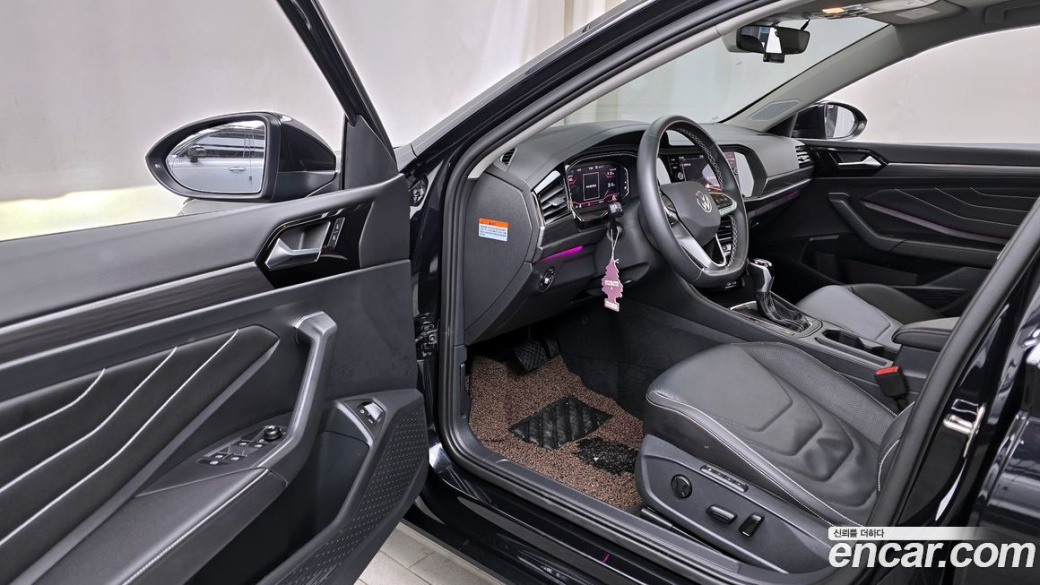 Volkswagen Jetta 1.5 TSI Prestige, 2023