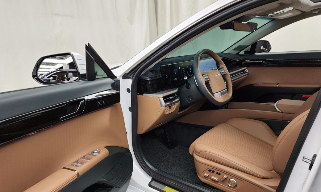 Hyundai Grandeur 2,5 Gasoline 2WD, 2024