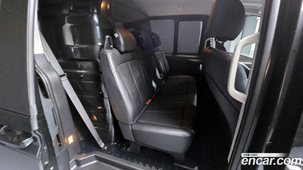 Hyundai Staria Cargo 5-Seater, 2025