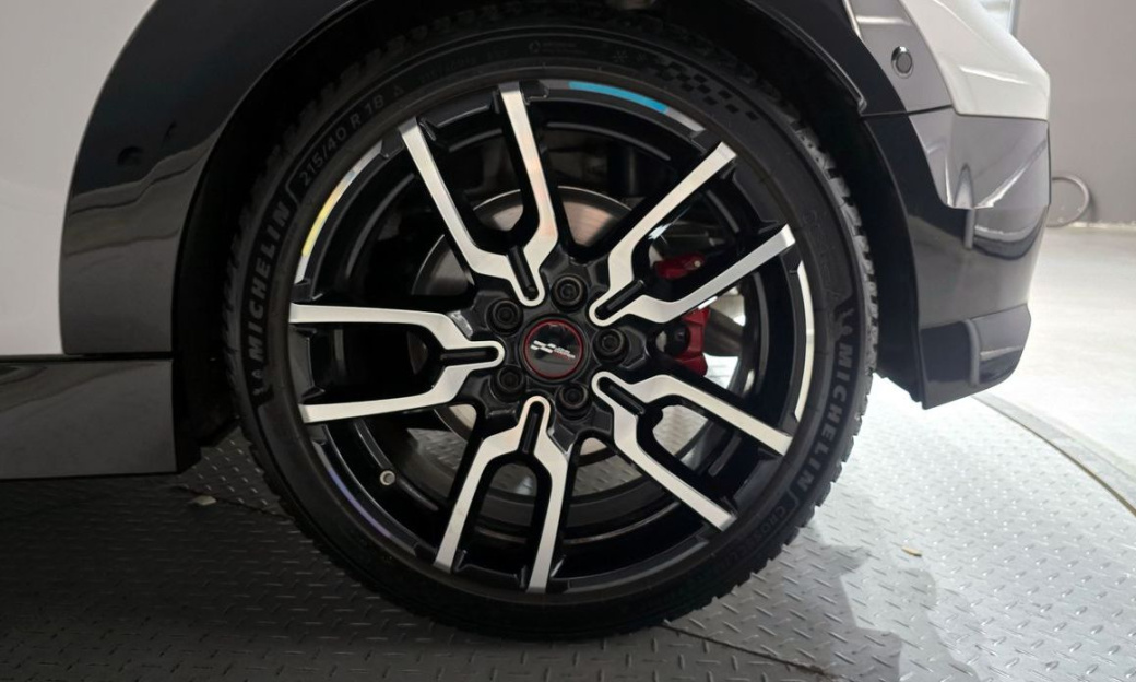 Mini Cooper Convertible JCW, 2026